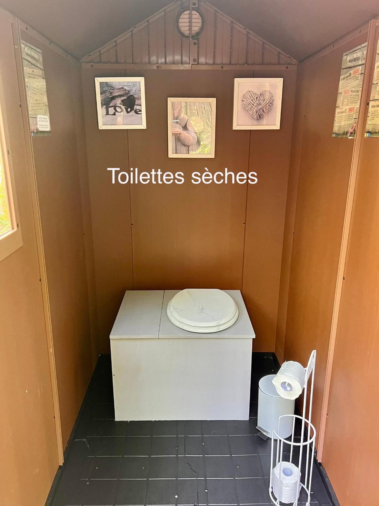 Cabane Insolite Avec Escape Game Saint-Évarzec Dış mekan fotoğraf